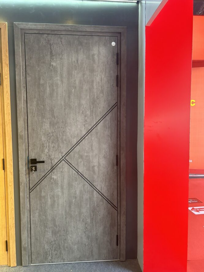 Mẫu phôi đen chạy CNC