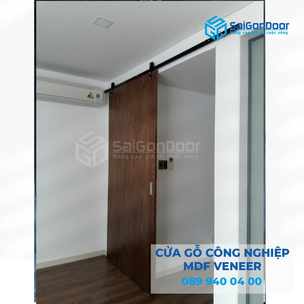 cua-lua-full-tran-1-SGD.jpg