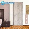 Cua nhua composite P1.jpg Compos SGD 1