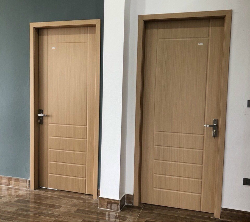 Mẫu cửa nhựa composite phòng ngủ thiết kế đơn giản