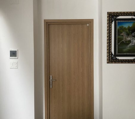 Vị trí lắp đặt cửa nhựa gỗ trong ngôi nhà khá đa dạng