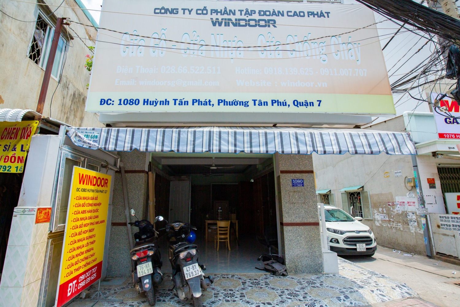 Showroom Windoor - Quận 7 nơi bán cửa chống cháy quận 7