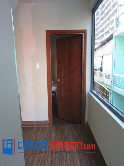 Hình ảnh thực tế công trình cửa phòng tắm cuagosaigon.com Hình ảnh thực tế công trình cửa phòng tắm cuagosaigon.com