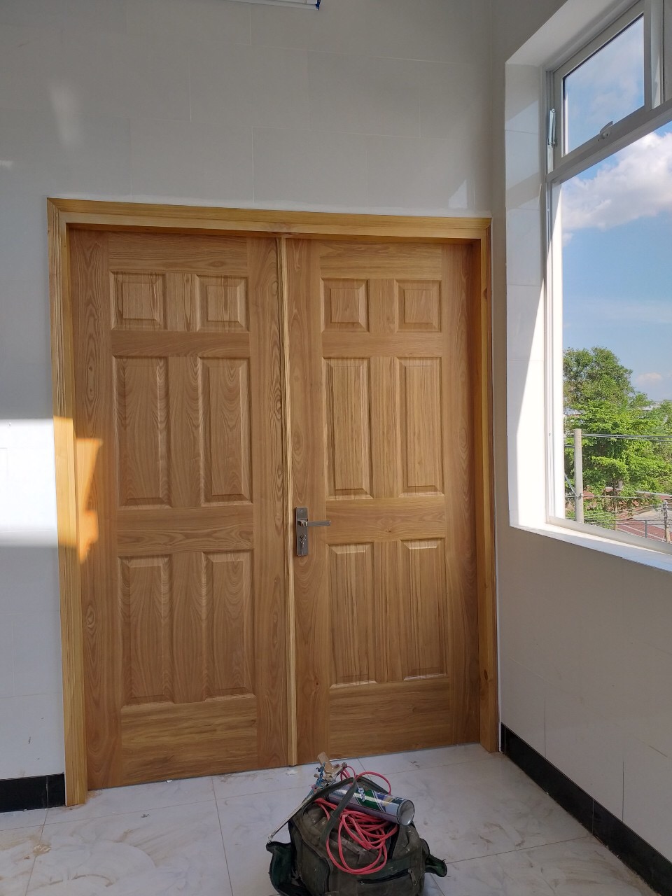 Cửa gỗ HDF công nghiệp Veneer Cửa gỗ HDF công nghiệp Veneer