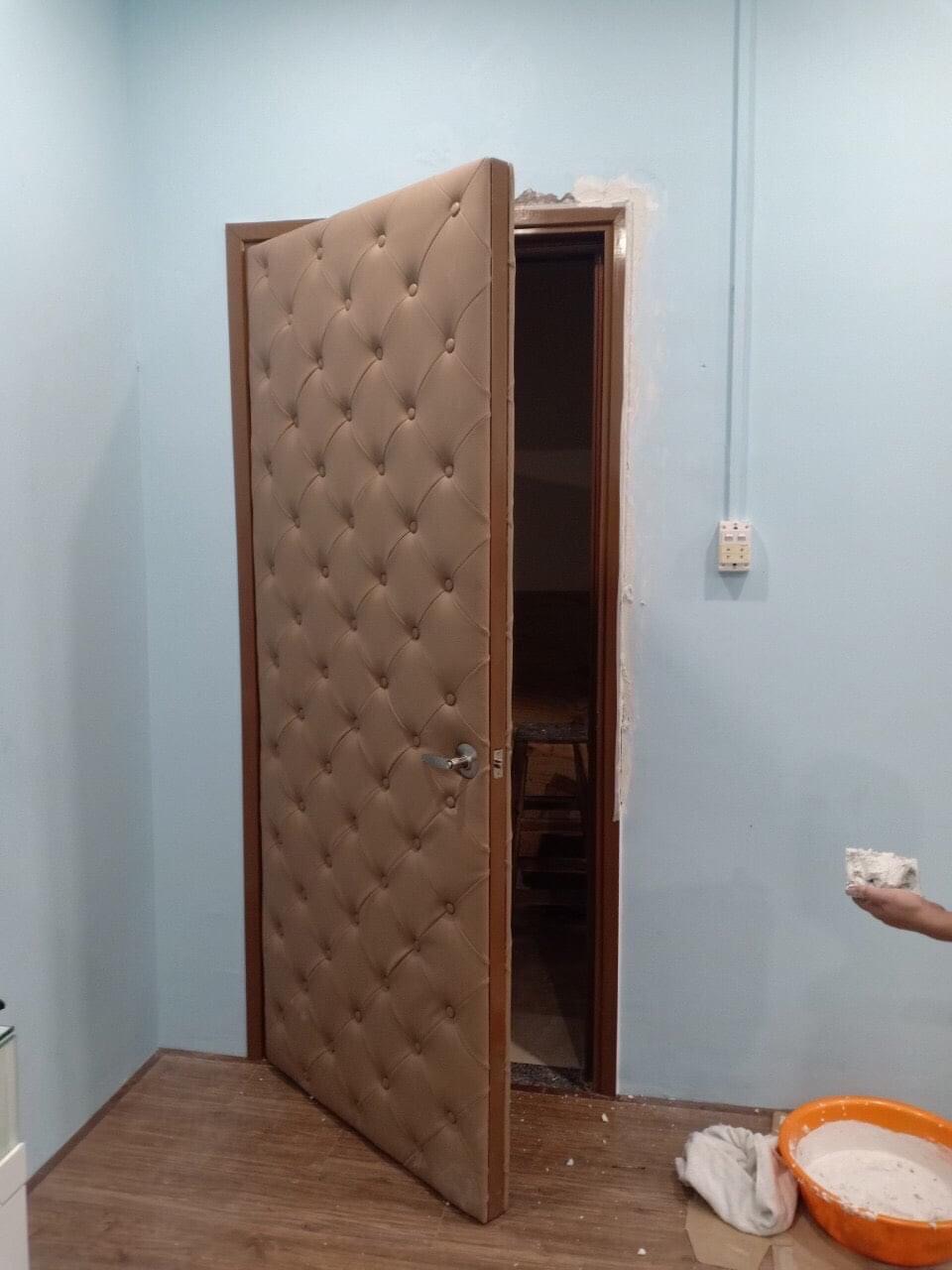 Có nhiều loại vật liệu thi công cửa cách âm Có nhiều loại vật liệu thi công cửa cách âm