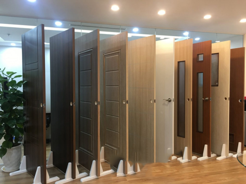 Cửa nhựa giả gỗ được yêu thích vì có tính ứng dụng cao