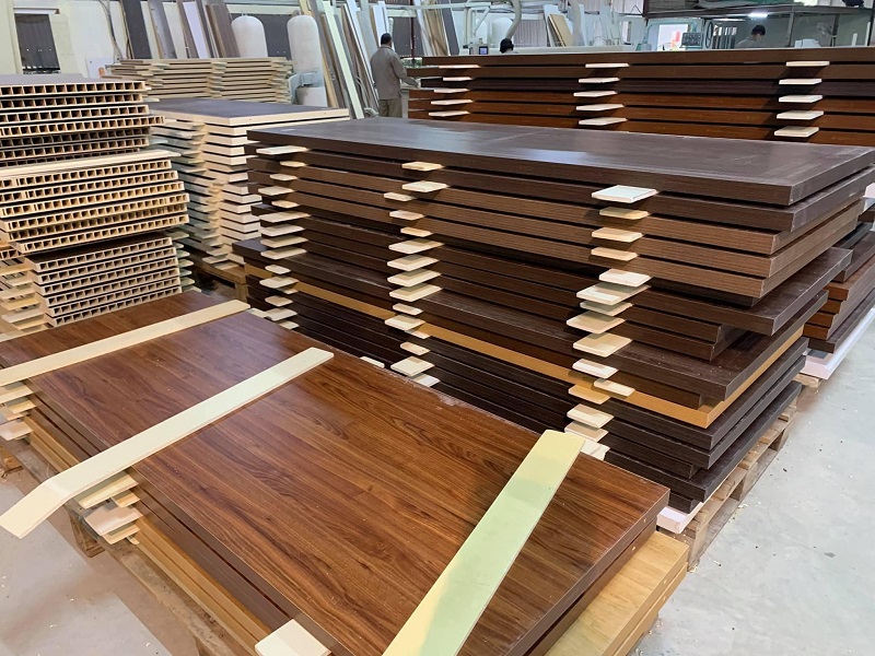 Cấu tạo của cửa nhựa composite