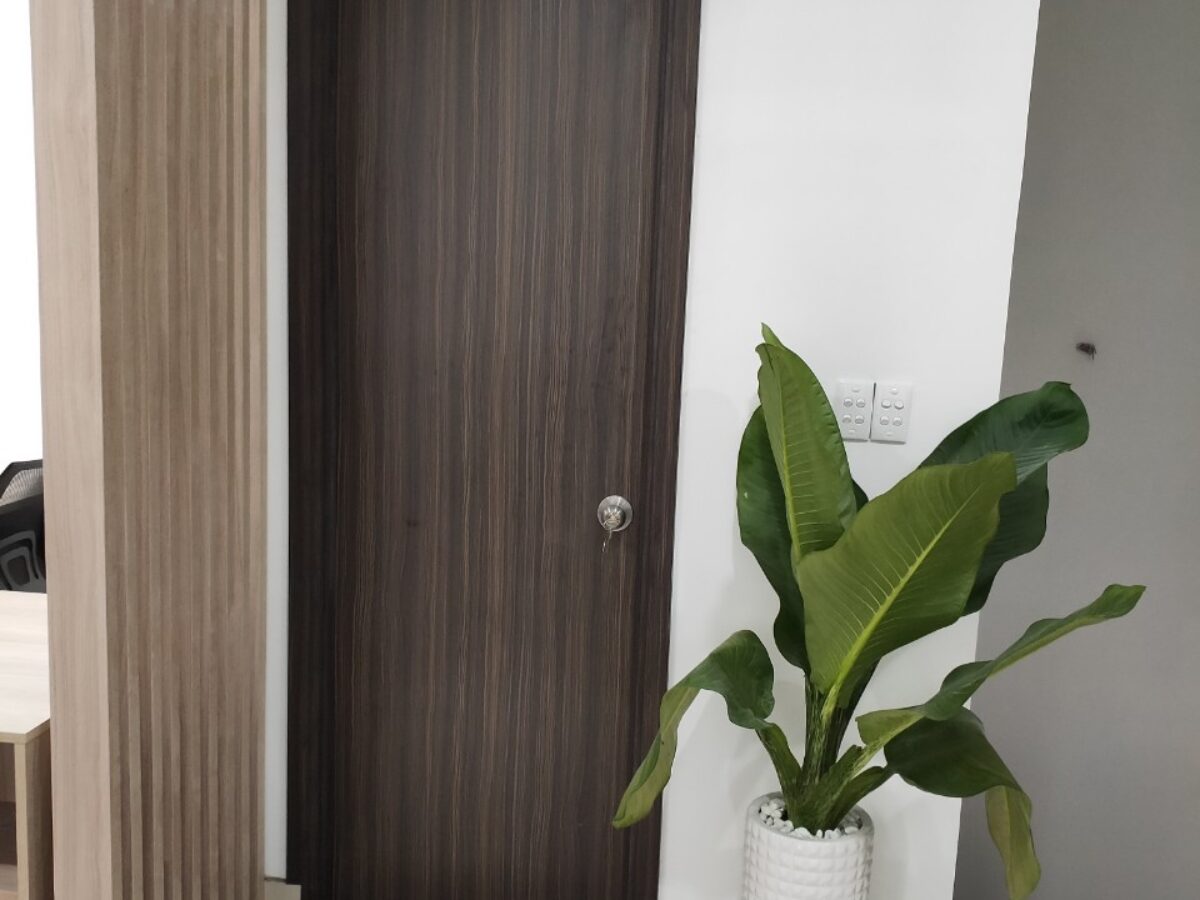Những lưu ý quan trọng khi mua cửa nhựa giả gỗ tại Gia Lai