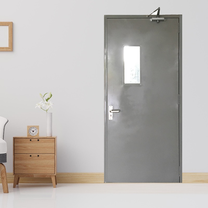 Cửa được làm từ thép không gỉ nên cho khả năng chống cháy hiệu quả