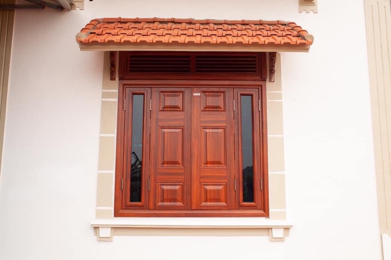 cách chống gỉ cửa thép vân gỗ
