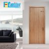 Cửa gỗ MDF MELAMINE M5 tại Showroom Famidoor có tính năng ưu việt là dễ định hình hoa văn cho mọi sản phẩm phức tạp.