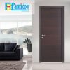 Cửa gỗ MDF VENEER P1N tại Showroom Famidoor chính là gỗ tự nhiên, tuy nhiên được lạng mỏng từ cây gỗ tự nhiên, gỗ veneer chỉ dày từ 1mm cho đến 2ly là nhiều.