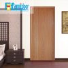 Cửa gỗ MDF VENEER P1R2A tại Showroom Famidoor chính là gỗ tự nhiên, tuy nhiên được lạng mỏng từ cây gỗ tự nhiên, gỗ veneer chỉ dày từ 1mm cho đến 2ly là nhiều.