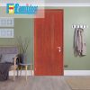 Cửa gỗ MDF VENEER P1R6 tại Showroom Famidoor chính là gỗ tự nhiên, tuy nhiên được lạng mỏng từ cây gỗ tự nhiên, gỗ veneer chỉ dày từ 1mm cho đến 2ly là nhiều.