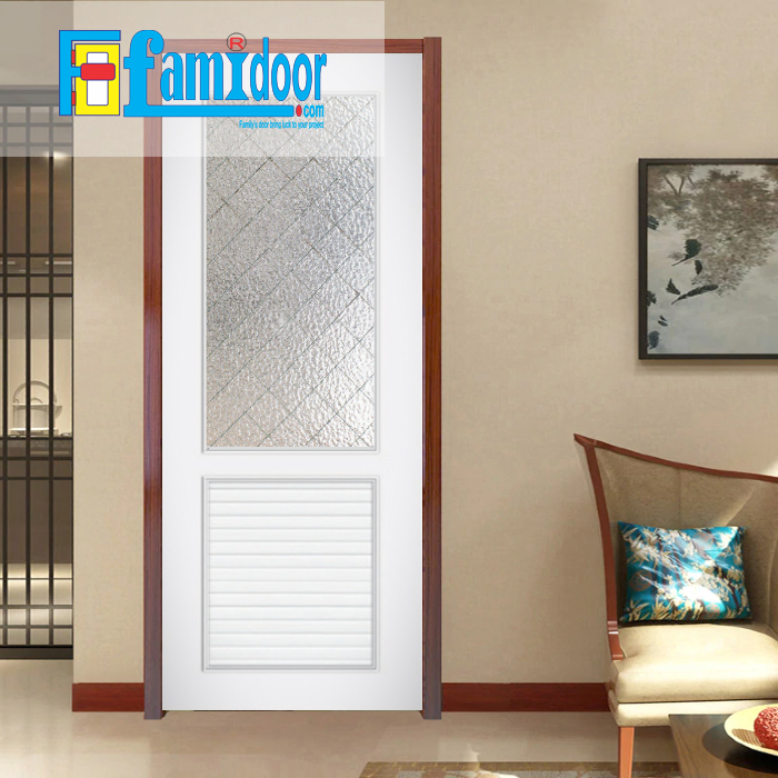 Cửa nhựa Đài Loan YW-48 ở Showroom Famidoor làm bằng những hạt nhựa nguyên sinh cao cấp nhập khẩu từ các nước tiên tiến