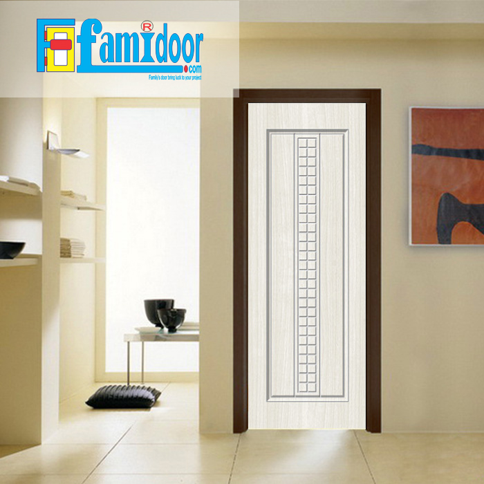 Cửa nhựa gỗ SUNGYU SYB 142 ở Showroom Famidoor được làm từ hạt nhựa và bột gỗ để tạo nên cửa nhựa gỗ giống như gỗ thật và có khả năng chịu được nước.