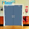 Cửa thép chống cháy TCC-P3 ở Showroom Famidoor thường được làm từ vật liệu thép chất lượng cao. Cửa thép chống cháy có khả năng chịu nhiệt tốt để có thể chịu đựng trong môi trường có nhiệt độ cao khi hỏa hoạn xảy ra.