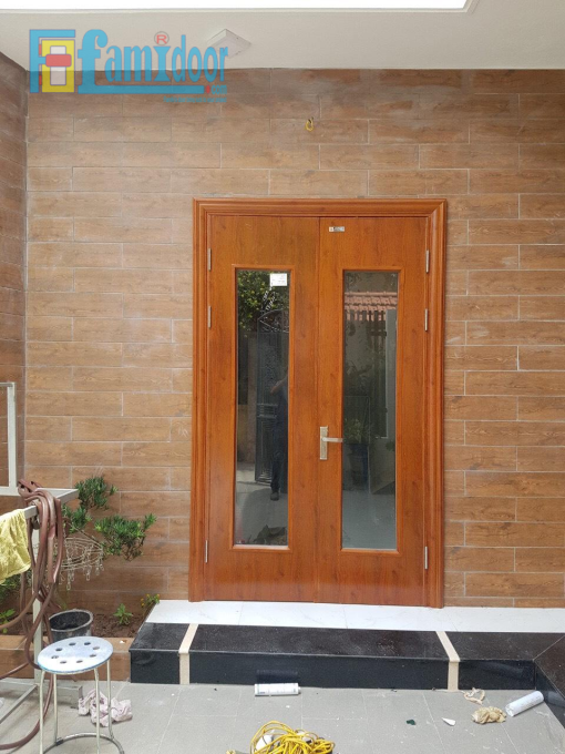 cửa thép vân gỗ