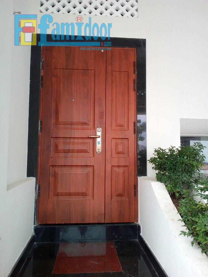 cửa thép vân gỗ