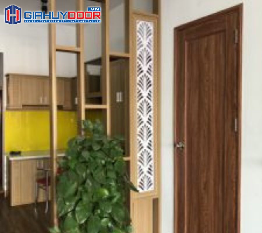 Cửa nhựa Sài Gòn 6A soi (1)
