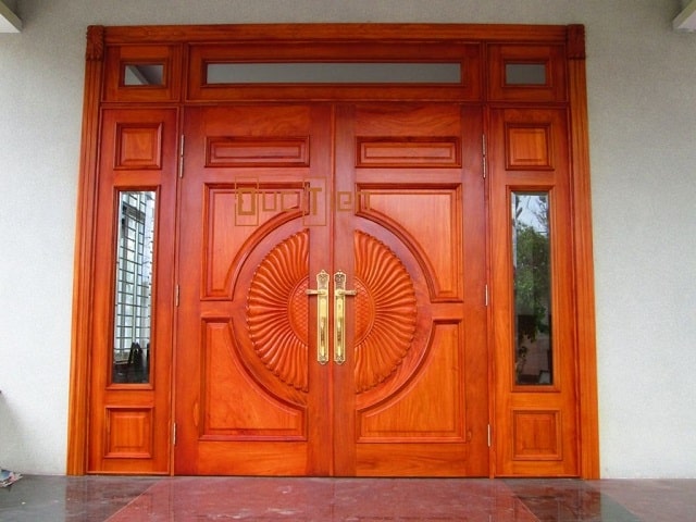 Cách xử lý cửa gỗ bị cong vênh sau một thời gian sử dụng