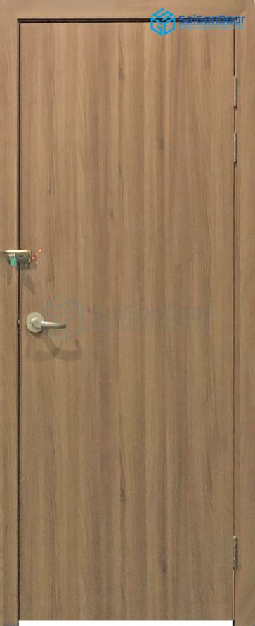 cửa gỗ thông phòng đẹp tại quận 5