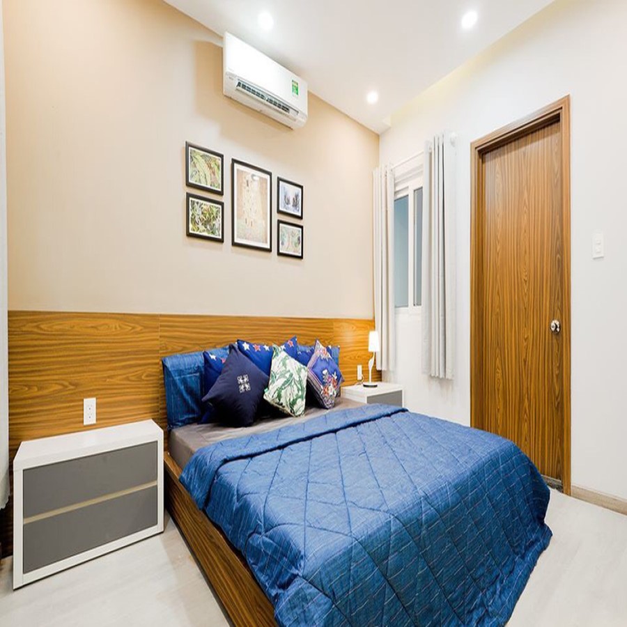 Cửa phòng ngủ gỗ công nghiệp vân gỗ mun cửa phòng ngủ có nên đối diện cửa nhà vệ sinh