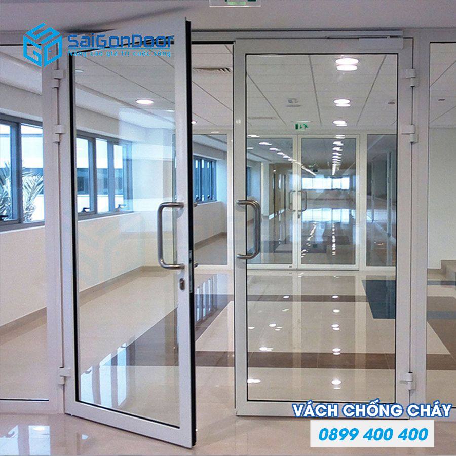 Vách kính làm cửa thông khu Vách kính làm cửa thông khu