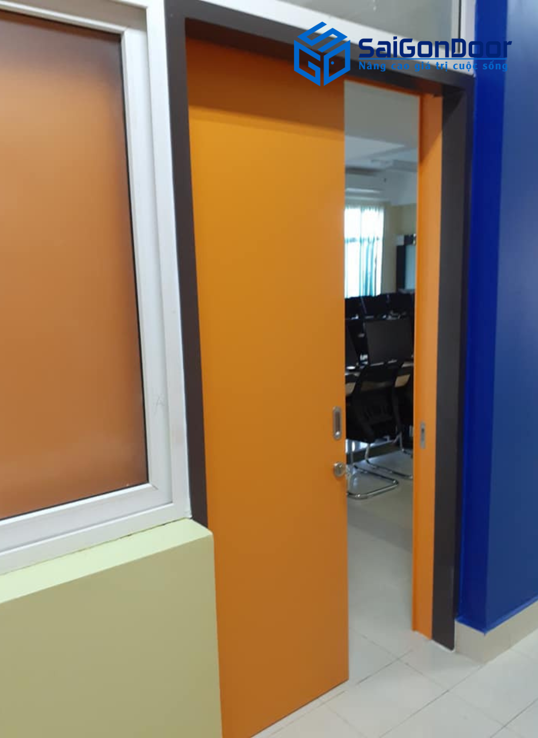Mẫu cửa lùa cho phòng họp Mẫu cửa lùa cho phòng họp