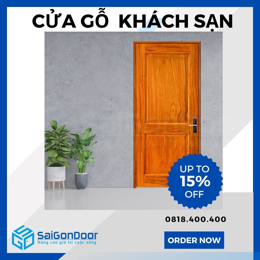 cua-go-cho-phong-khach-san-4