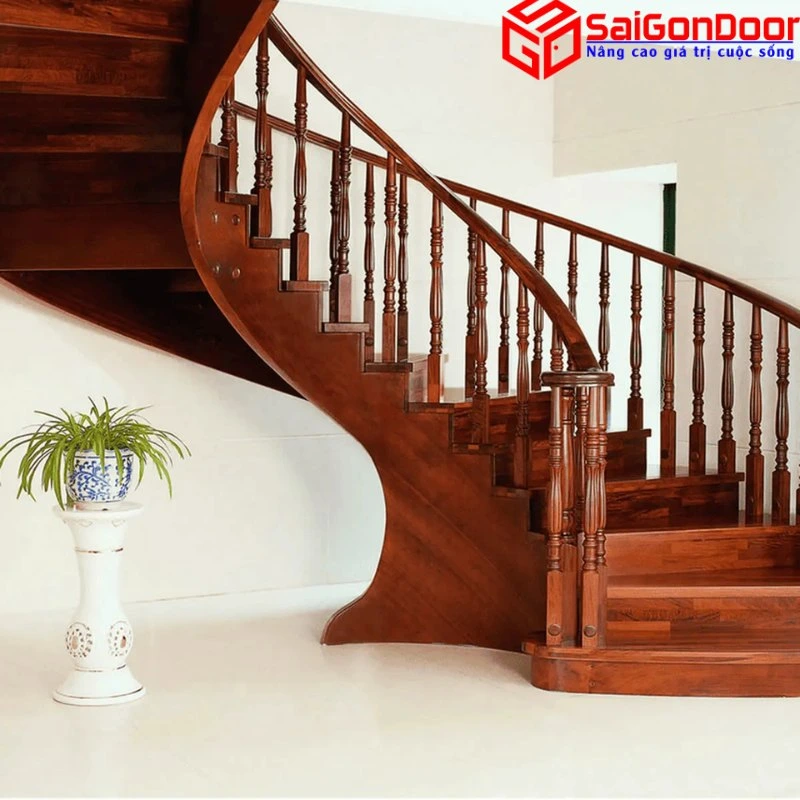 SaiGonDoor cung cấp nhiều mẫu cầu thang gỗ chất lượng SaiGonDoor cung cấp nhiều mẫu cầu thang gỗ chất lượng