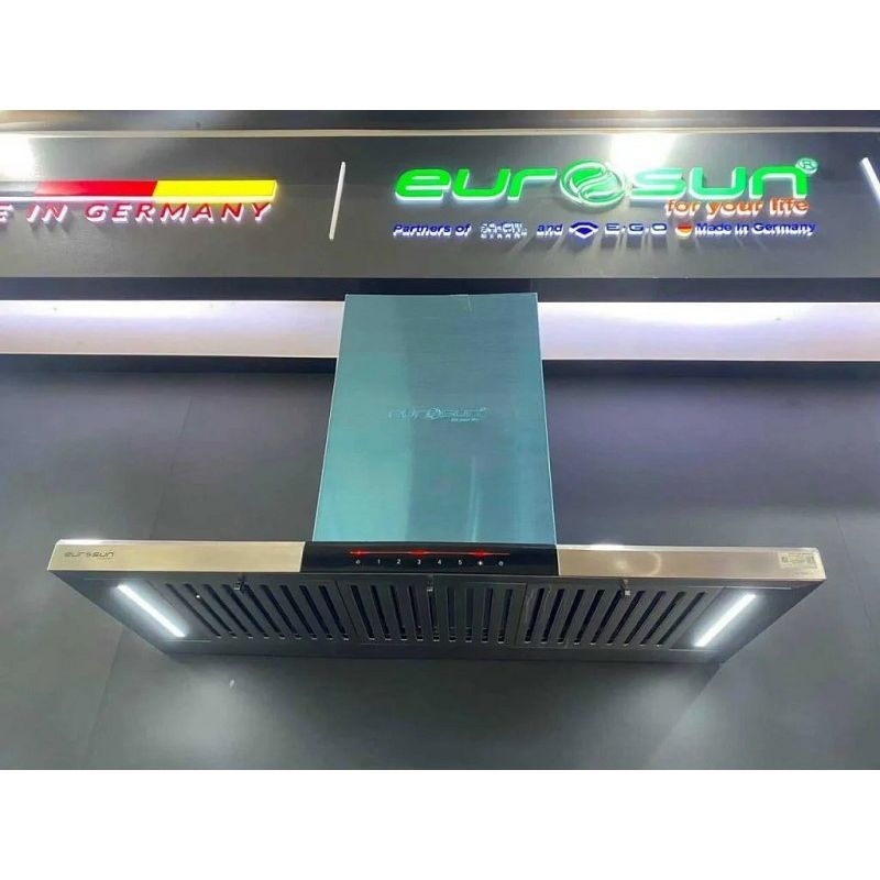 Ảnh thực tế máy hút mùi gắn tường Eurosun EH-90AF76 Ảnh thực tế máy hút mùi gắn tường Eurosun EH-90AF76