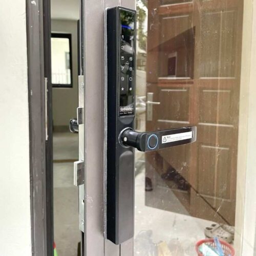 Hình khóa vân tay cửa nhôm GIOVANI GSL-586B