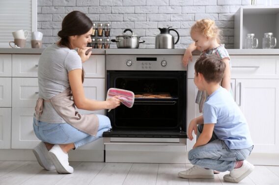 kinh nghiệm lựa chọn lò nướng Lorca phù hợp với gia đình