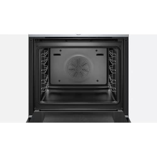 Bên trong lò nướng Bosch HBG633BS1A