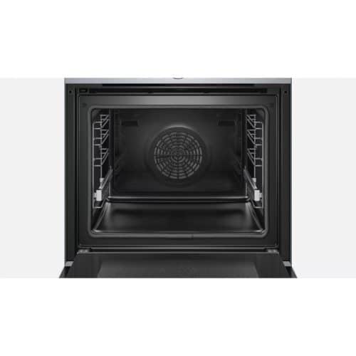 Bên trong lò nướng Bosch HBG6764S6B