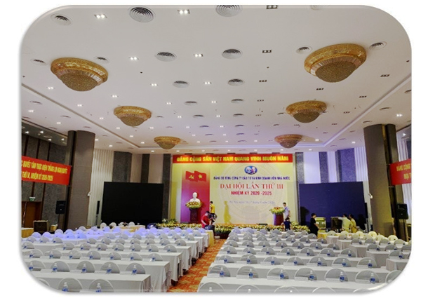 Phòng khánh tiết