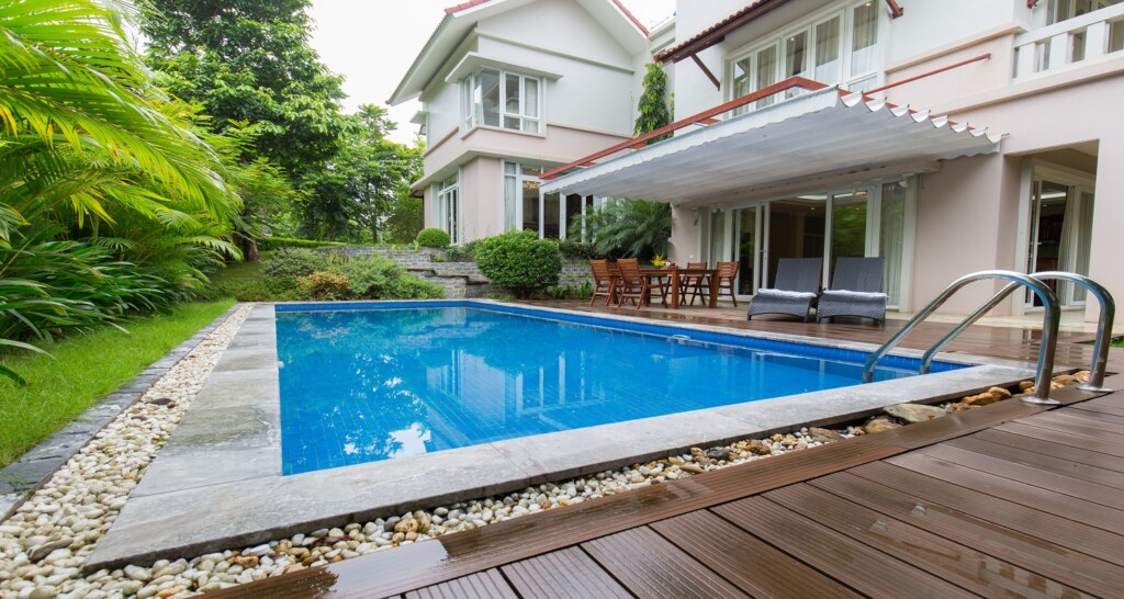 suit pool villa 6