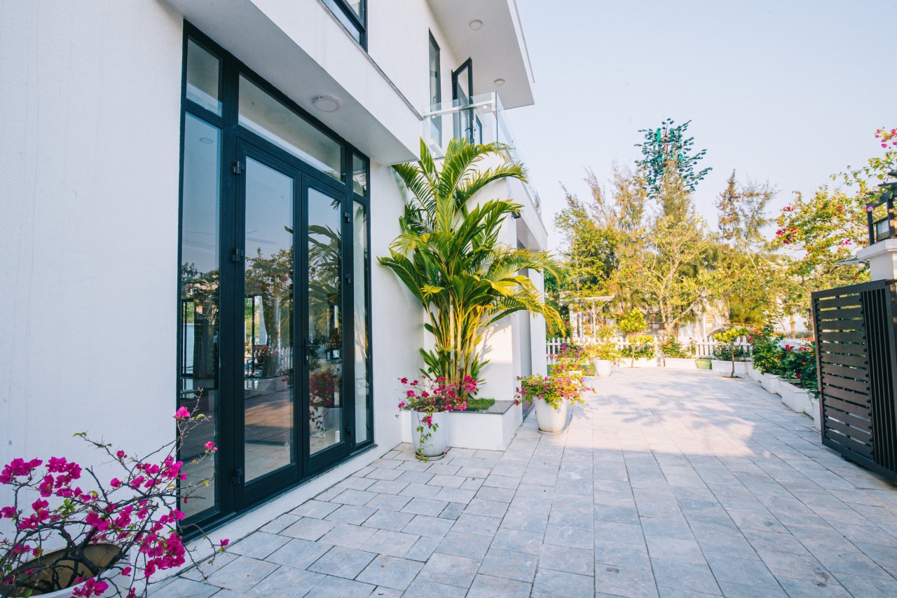 Villa 9 Phòng Ngủ - Bể Bơi 45m2 Có Bàn Bi A 15 Villa 9 Phòng Ngủ - Bể Bơi 45m2 Có Bàn Bi A - Ảnh 13