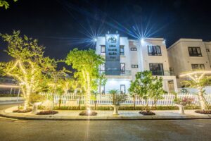 Villa 9 Phòng Ngủ - Bể Bơi 45m2 Có Bàn Bi A 46 2