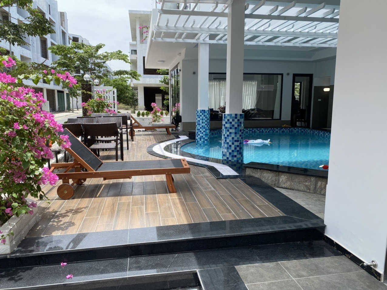 Biệt Thự 2 Căn Đôi 8PN - Sân Vườn Sau Rộng 1000m2 7 Biệt Thự 2 Căn Đôi 8PN - Sân Vườn Sau Rộng 1000m2 - Ảnh 5