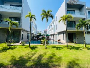 Villas 10 Phòng Ngủ - Miễn Phí Xe Điện, Sân Vườn Rộng 30 villa 10pn co san vuon 3