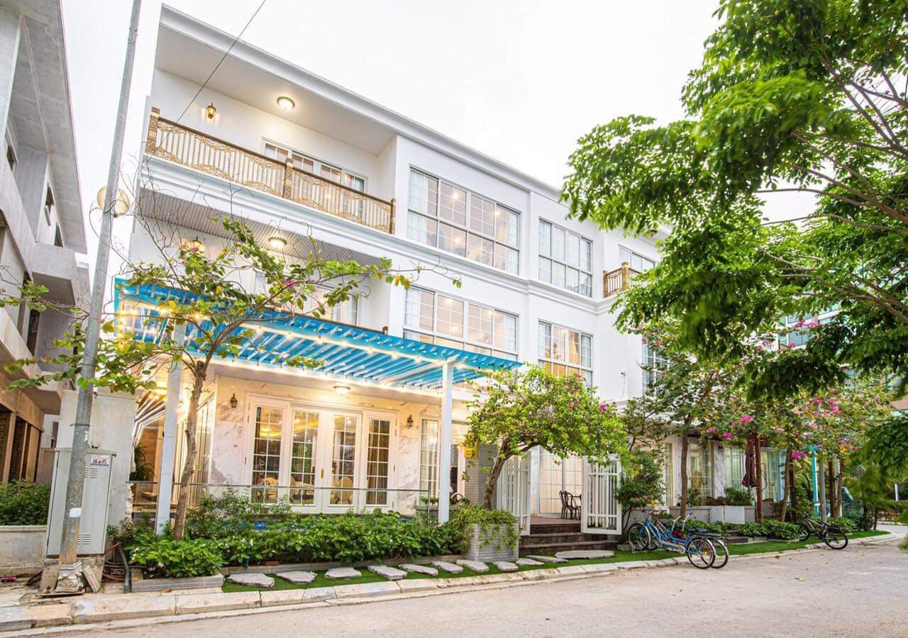 Villa 10 Phòng Ngủ - Nội Thất Cao Cấp Bậc Nhất 4 Villa 10 Phòng Ngủ - Nội Thất Cao Cấp Bậc Nhất - Ảnh 2