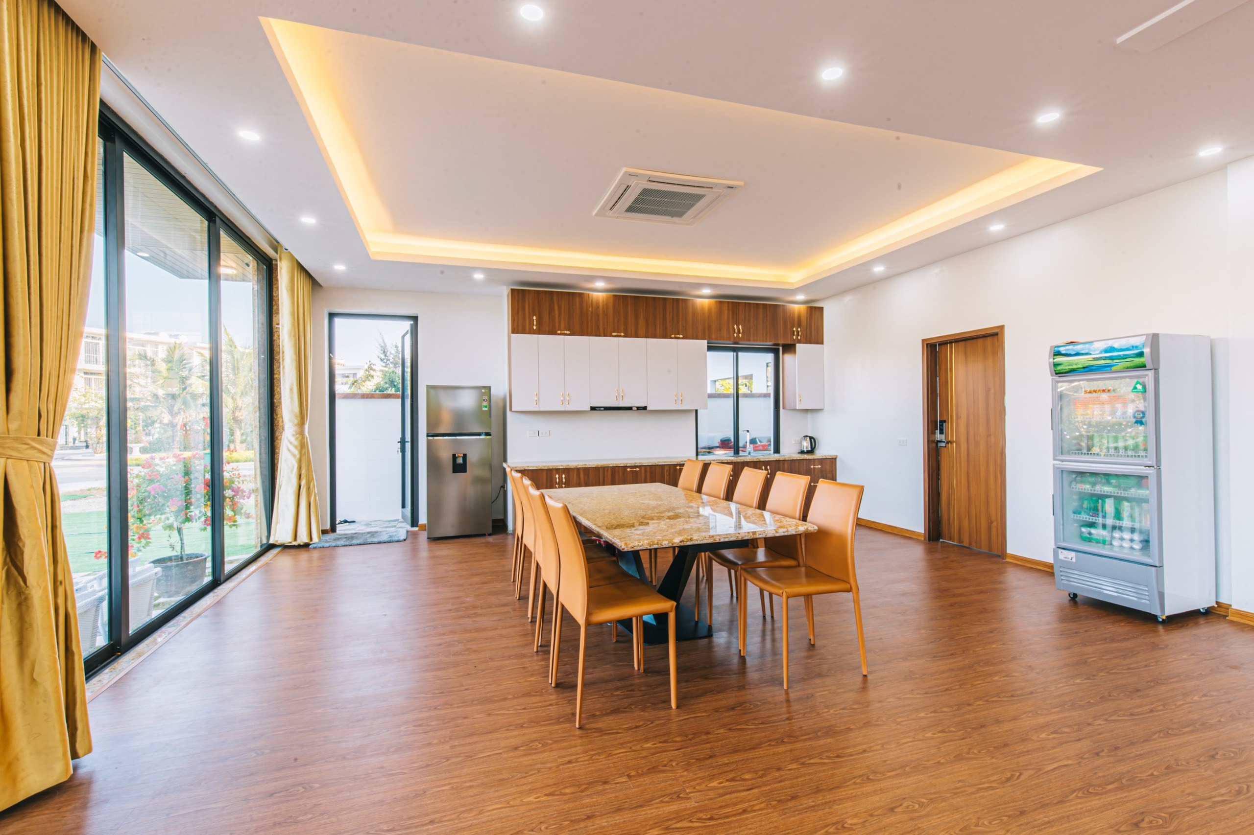 Villa 10 Phòng Ngủ Có Thang Máy - Sân Vườn Rộng 17 Villa 10 Phòng Ngủ Có Thang Máy - Sân Vườn Rộng - Ảnh 15