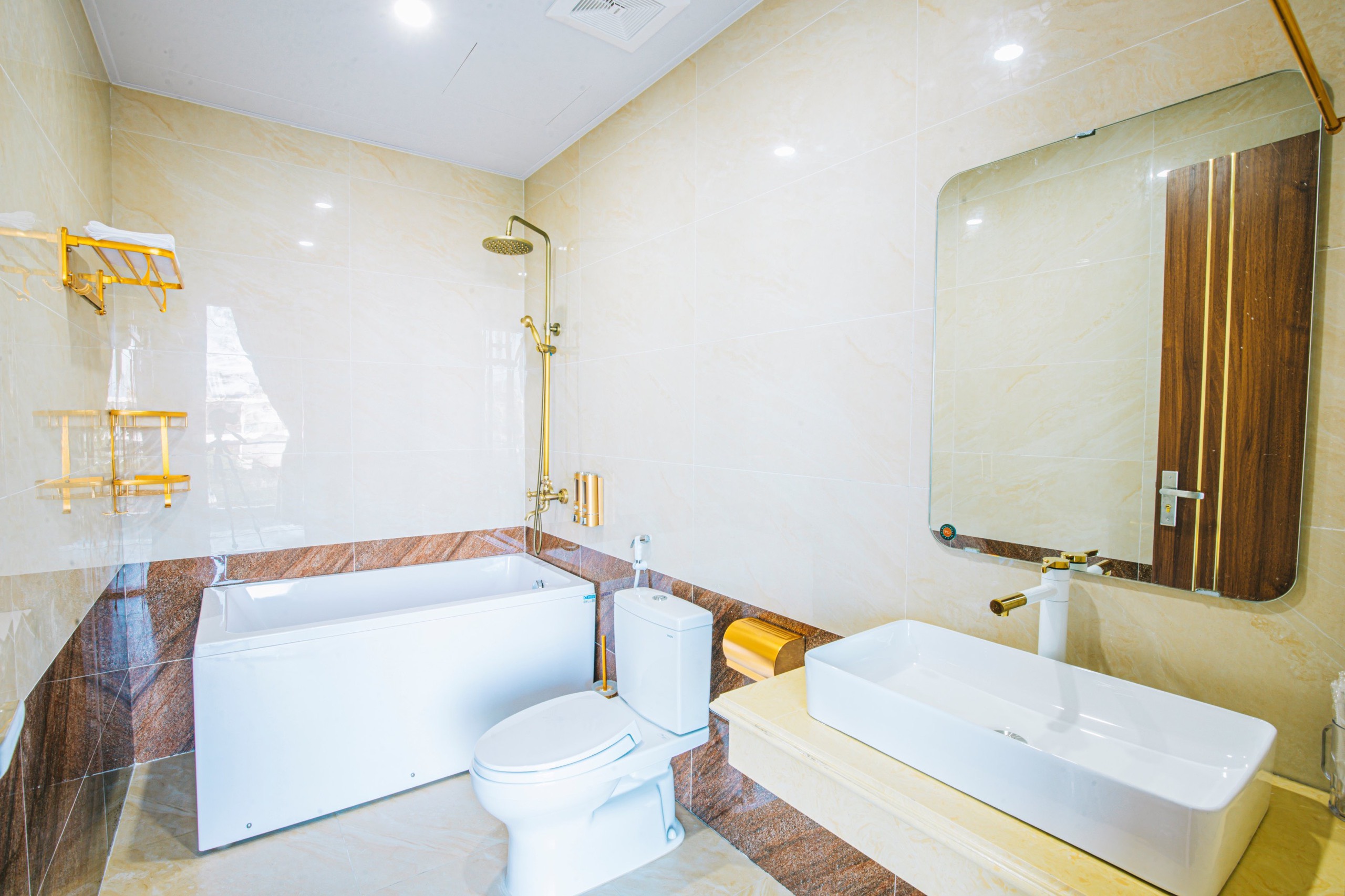 Villa 10 Phòng Ngủ Có Thang Máy - Sân Vườn Rộng 24 Villa 10 Phòng Ngủ Có Thang Máy - Sân Vườn Rộng - Ảnh 22