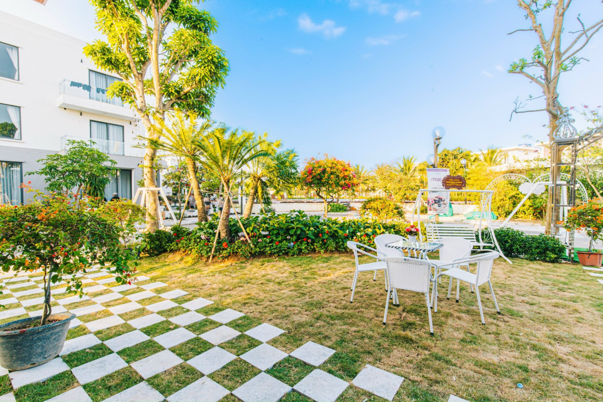 Villa 10 Phòng Ngủ Có Thang Máy - Sân Vườn Rộng 8 Villa 10 Phòng Ngủ Có Thang Máy - Sân Vườn Rộng - Ảnh 6