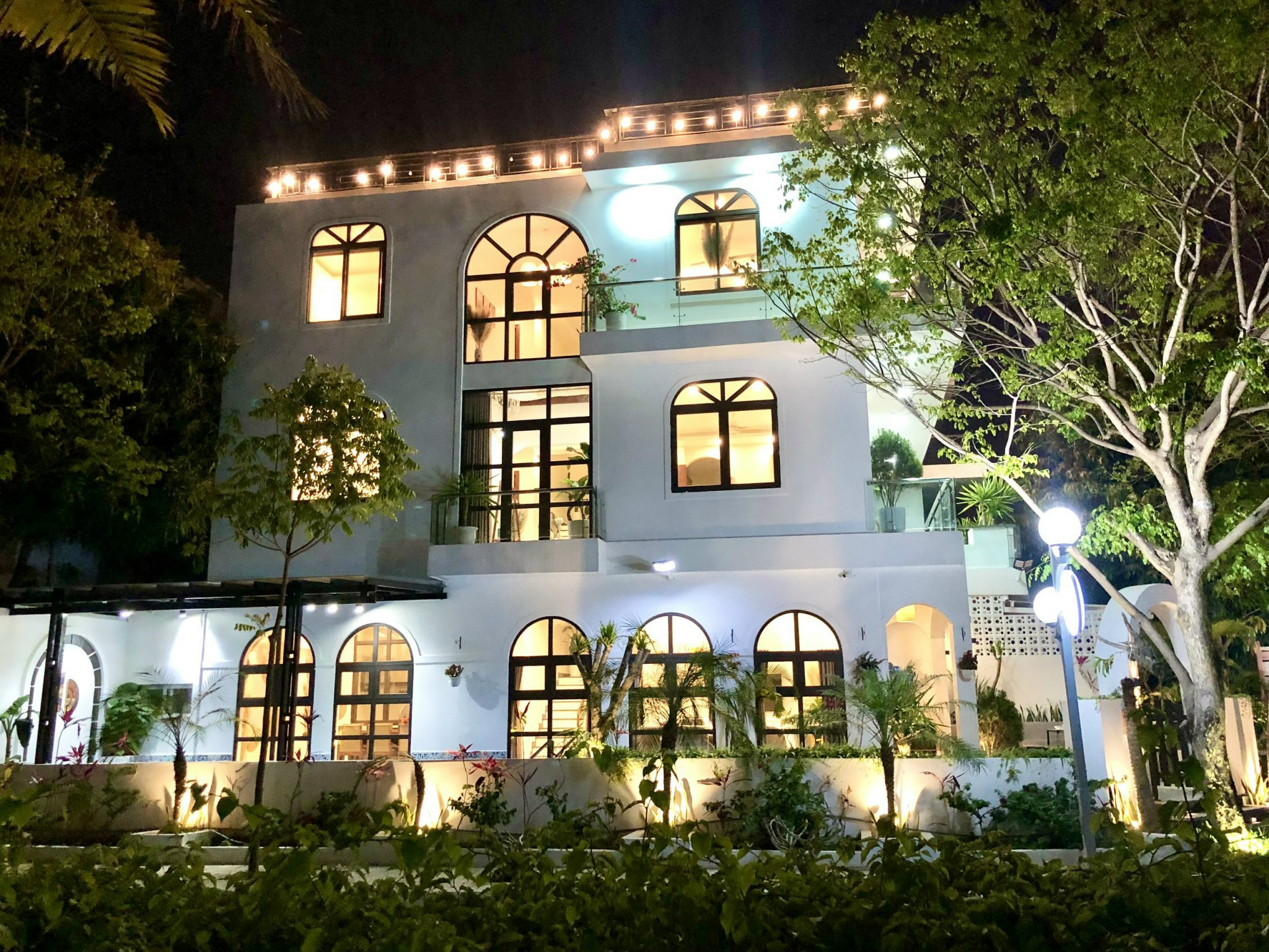 Villa 6 Phòng Ngủ - Căn Góc Hiện Đại Đầy Đủ Tiện Nghi 20 Villa 6 Phòng Ngủ - Căn Góc Hiện Đại Đầy Đủ Tiện Nghi - Ảnh 18