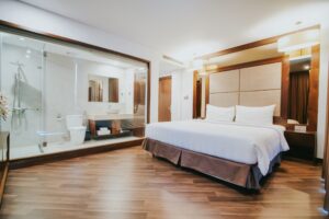 Villa 8 Phòng Ngủ - Có Hồ Cá Coi, Nội Thất Cao Cấp 43 z3473602332912 5f9adb8726e789ea88570c6802c4cc82