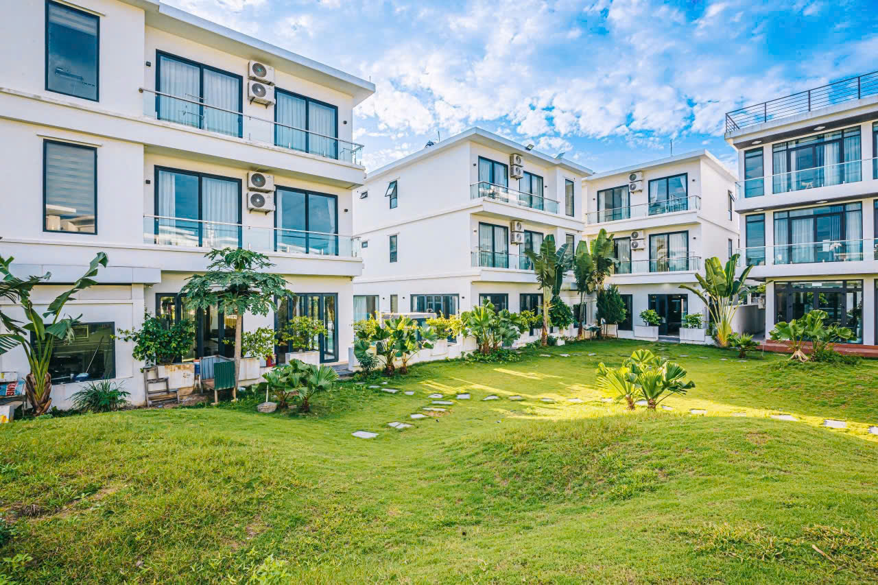 Villa 7 Phòng Ngủ Đôi - Có Sân Vườn Đẳng Cấp 1000m2 4 Villa 7 Phòng Ngủ Đôi - Có Sân Vườn Đẳng Cấp 1000m2 - Ảnh 2