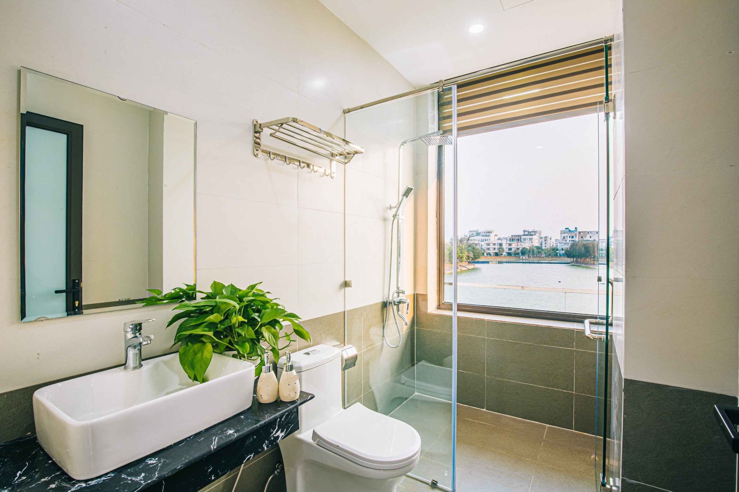 Villa 9 Phòng Ngủ Mới Vận Hành 500m2: Sân Vườn Rộng Đẹp 25 Villa 9 Phòng Ngủ Mới Vận Hành 500m2: Sân Vườn Rộng Đẹp - Ảnh 23